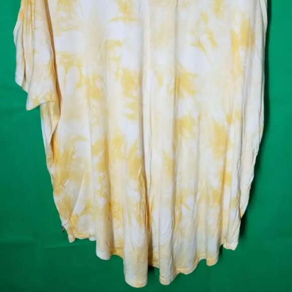 LIVI Active Tie Dye Top Yellow Lane Bryant White Size 18/20 Lane Bryant Active - Picture 4 of 6